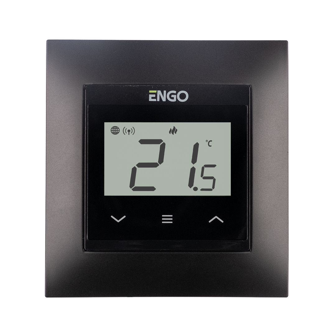 DSCF4059-z-wyswqietlaczem